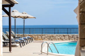 Stavromenos Villas, Private Pool & Great Seaview, 15 min from City Center